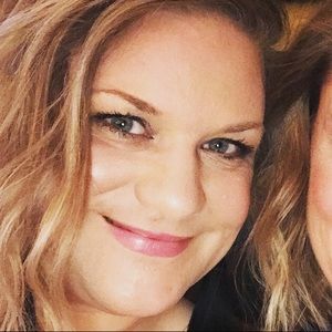 Meet your Posher, Lissa